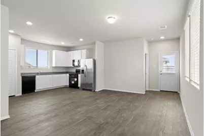 3013 Winding Creek Road, Kyle, TX 78640 - Photo 8