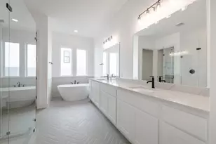 300 Yaklin Dr, Liberty Hill, TX 78642 - Photo 22