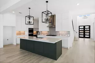 300 Yaklin Dr, Liberty Hill, TX 78642 - Photo 4