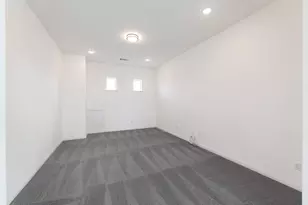 300 Yaklin Dr, Liberty Hill, TX 78642 - Photo 30