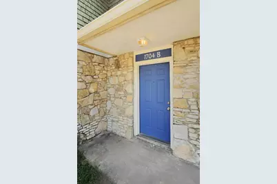 1704 E.M. Franklin Avenue #Unit B, Austin, TX 78721 - Photo 2