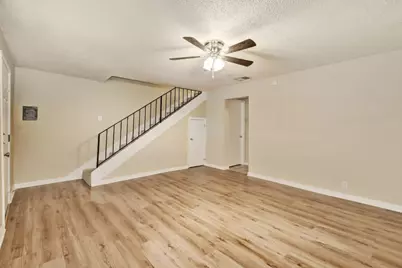 1704 E.M. Franklin Avenue #Unit B, Austin, TX 78721 - Photo 4
