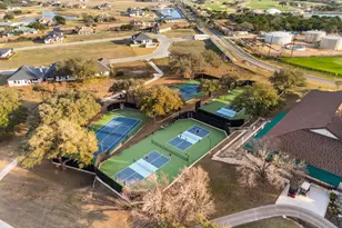 2433 Founders Cir, Spicewood, TX 78669 - Photo 38