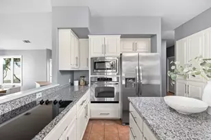 2433 Founders Cir, Spicewood, TX 78669 - Photo 16