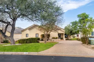 2433 Founders Cir, Spicewood, TX 78669 - Photo 4