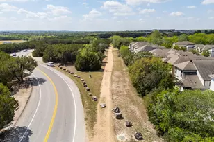 907 Totis Rd, Austin, TX 78748 - Photo 24