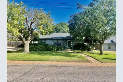1113 Hackberry Drive, Marble Falls, TX 78654 - Photo 1