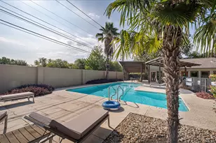 1101 Grove Blvd, Austin, TX 78741 - Photo 1