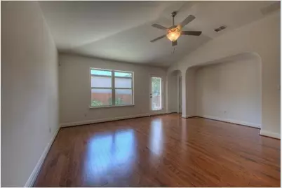 10721 Dinah Drive, Austin, TX 78748 - Photo 10