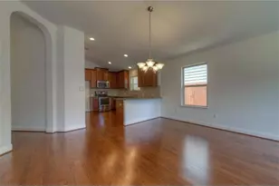 10721 Dinah Dr, Austin, TX 78748 - Photo 12