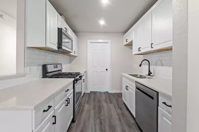 1737 Cricket Hollow Drive, Austin, TX 78758 - Photo 10