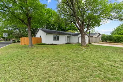 1737 Cricket Hollow Drive, Austin, TX 78758 - Photo 2