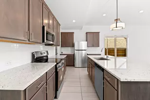 1128 Ridge Runner Dr, Georgetown, TX 78628 - Photo 10