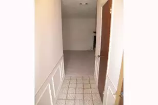 10108 Woodland Village Dr, Austin, TX 78750 - Photo 2