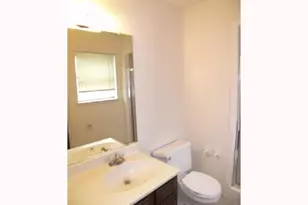 10108 Woodland Village Dr, Austin, TX 78750 - Photo 8