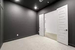 540 River Overlook Rd, Georgetown, TX 78628 - Photo 6