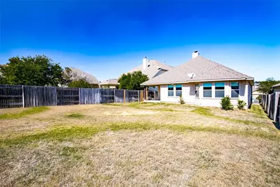 208 La Grotta Lane, Georgetown, TX 78628 - Photo 32