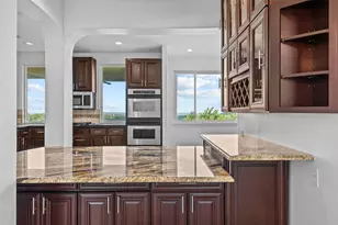 5724 Brittlyns Ct, Austin, TX 78730 - Photo 10