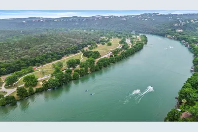 5724 Brittlyns Court, Austin, TX 78730 - Photo 40