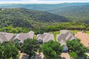 5724 Brittlyns Ct, Austin, TX 78730 - Photo 2