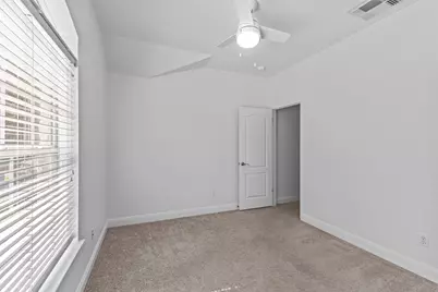 5724 Brittlyns Court, Austin, TX 78730 - Photo 34