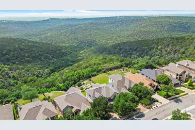 5724 Brittlyns Court, Austin, TX 78730 - Photo 36