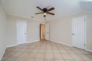 7920 Rockwood Ln, Austin, TX 78757 - Photo 10