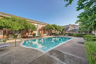 7920 Rockwood Ln, Austin, TX 78757 - Photo 2