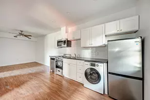 306 E 30th St, Austin, TX 78705 - Photo 6