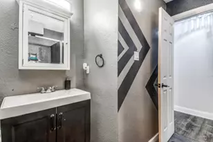 610 Pleasant Grove Rd, Elgin, TX 78621 - Photo 24