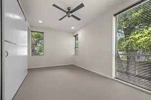 1305 Chestnut Ave, Austin, TX 78702 - Photo 16