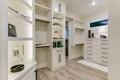 305 Shady Tree Drive, Georgetown, TX 78633 - Photo 24