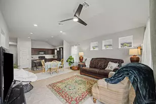 425 Spiny Lizard Ln, San Marcos, TX 78666 - Photo 8