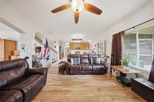 109 Morningside Cir, Hutto, TX 78634 - Photo 6