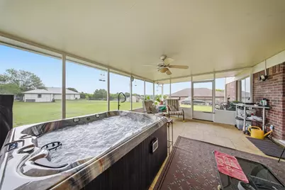 109 Morningside Circle, Hutto, TX 78634 - Photo 16