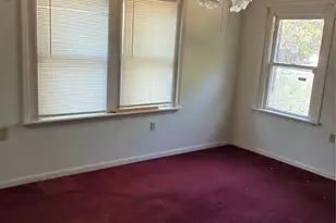 204 NW Nw 5th St, Smithville, TX 78957 - Photo 8