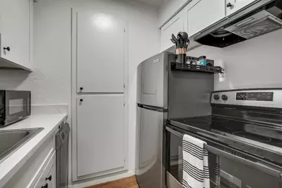 4701 Red River Street #102, Austin, TX 78751 - Photo 6