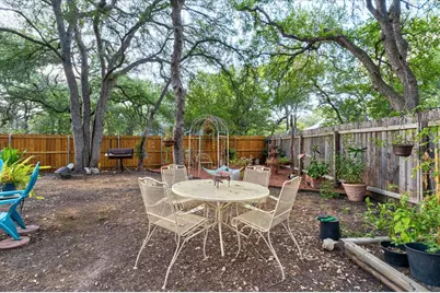 208 Daybreak Cove, Buda, TX 78610 - Photo 34