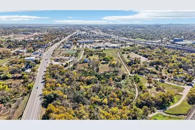 131 W Nash Street, Round Rock, TX 78664 - Photo 6