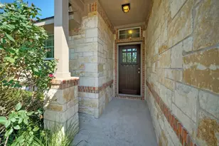 18413 Falcon Pointe Blvd, Pflugerville, TX 78660 - Photo 2