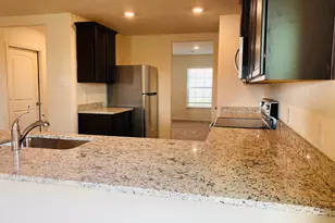 1017 Riverdale Cove, Jarrell, TX 76537 - Photo 4