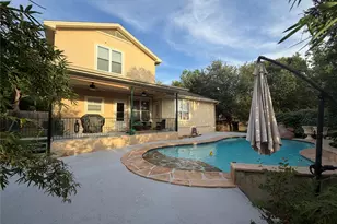 3200 Burks Ln, Austin, TX 78732 - Photo 1
