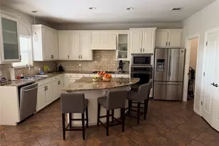 3200 Burks Ln, Austin, TX 78732 - Photo 6