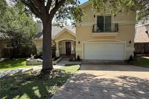 3200 Burks Ln, Austin, TX 78732 - Photo 2