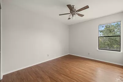 8905 Bridgewood Trail, Austin, TX 78729 - Photo 32