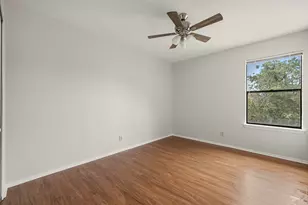 8905 Bridgewood Trail, Austin, TX 78729 - Photo 32
