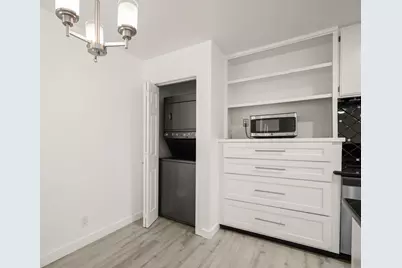 2600 Penny Lane Lane #211, Austin, TX 78757 - Photo 8