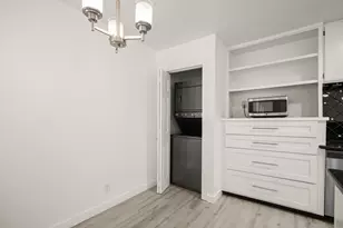 2600 Penny Ln Ln, Austin, TX 78757 - Photo 8
