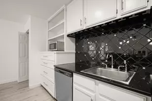 2600 Penny Ln Ln, Austin, TX 78757 - Photo 6