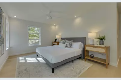 5706 Highland Hills Circle, Austin, TX 78731 - Photo 14